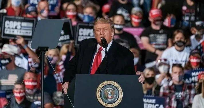 皇冠信用网押金多少_特朗普大仇得报!300亿天价罚单开出皇冠信用网押金多少,扎克伯格遭噩耗,美商界瞠目结舌