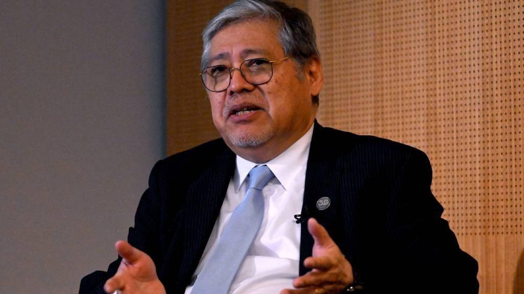 皇冠信用网申请_东盟峰会上皇冠信用网申请,菲律宾总统态度大变,向中国释放“求和”信号,中方立场坚定!