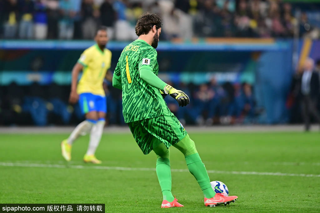 世界杯亚洲外围赛
_世预赛-库尼亚助攻维尼修斯制胜 巴西1-0巴拉圭提前2轮出线