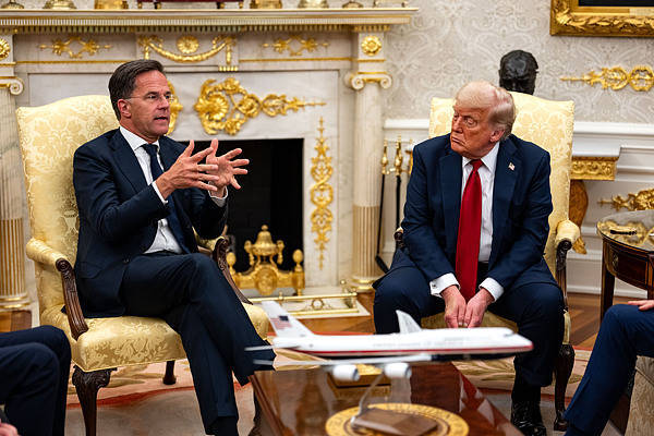 FIBA欧洲女子篮球赛B组U18_白宫官员透露：特朗普认为俄罗斯终将获胜FIBA欧洲女子篮球赛B组U18，但他想施加更大压力