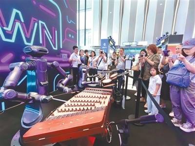 皇冠信用平台出租出售_在世界机器人大会上感受“未来已来”(新时代画卷)