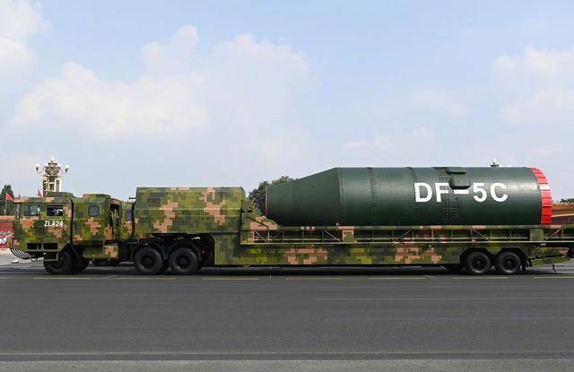 皇冠客服_覆盖全球不是空话皇冠客服,东风-5C官宣,中国版轨道轰炸系统正式亮相?