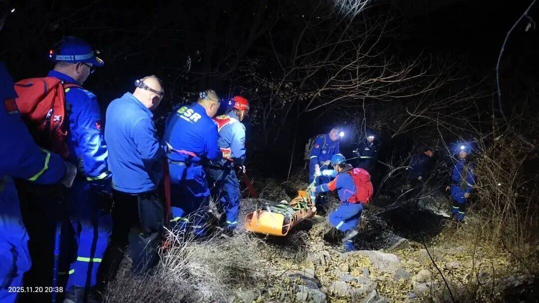 皇冠信用网如何注册
_痛心!北京一37岁男子独自爬野山皇冠信用网如何注册
,疑似突发疾病,不幸遇难