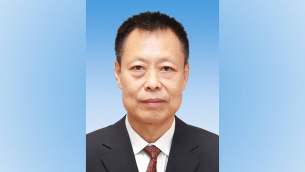 皇冠信用网如何注册
_耿长有任河北省委常委、省纪委书记