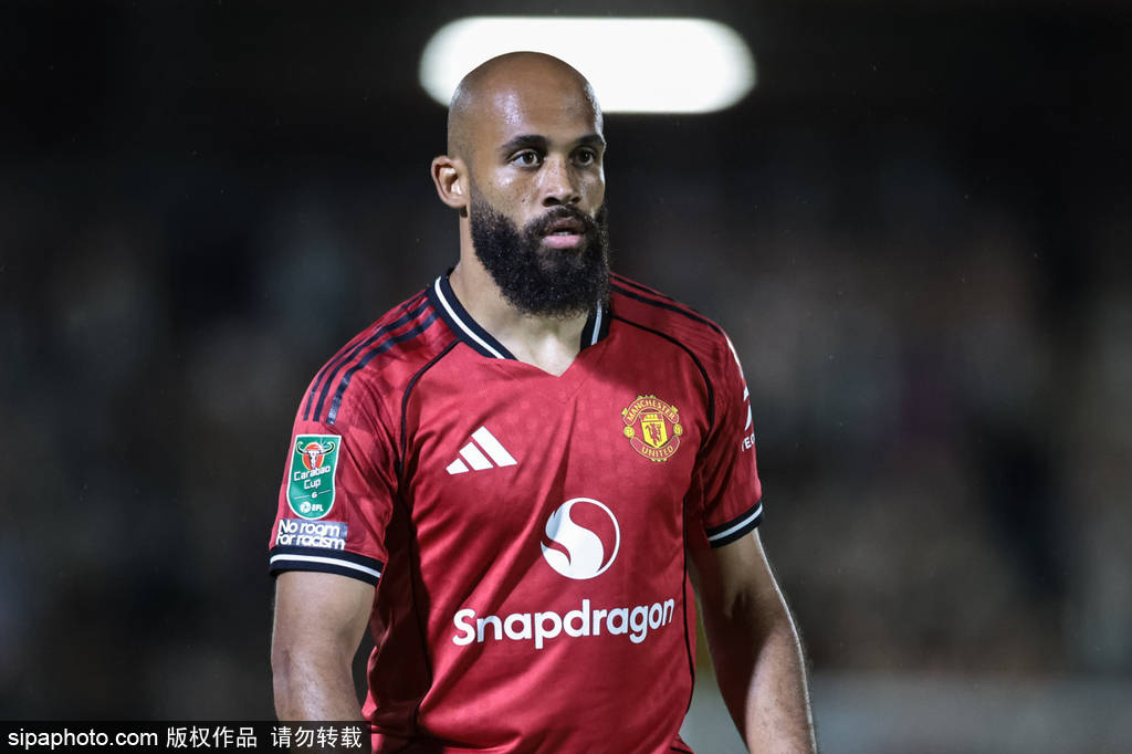 体育皇冠信用网
_观战台:阿森纳大战切尔西 曼城巴萨利物浦盼止颓势