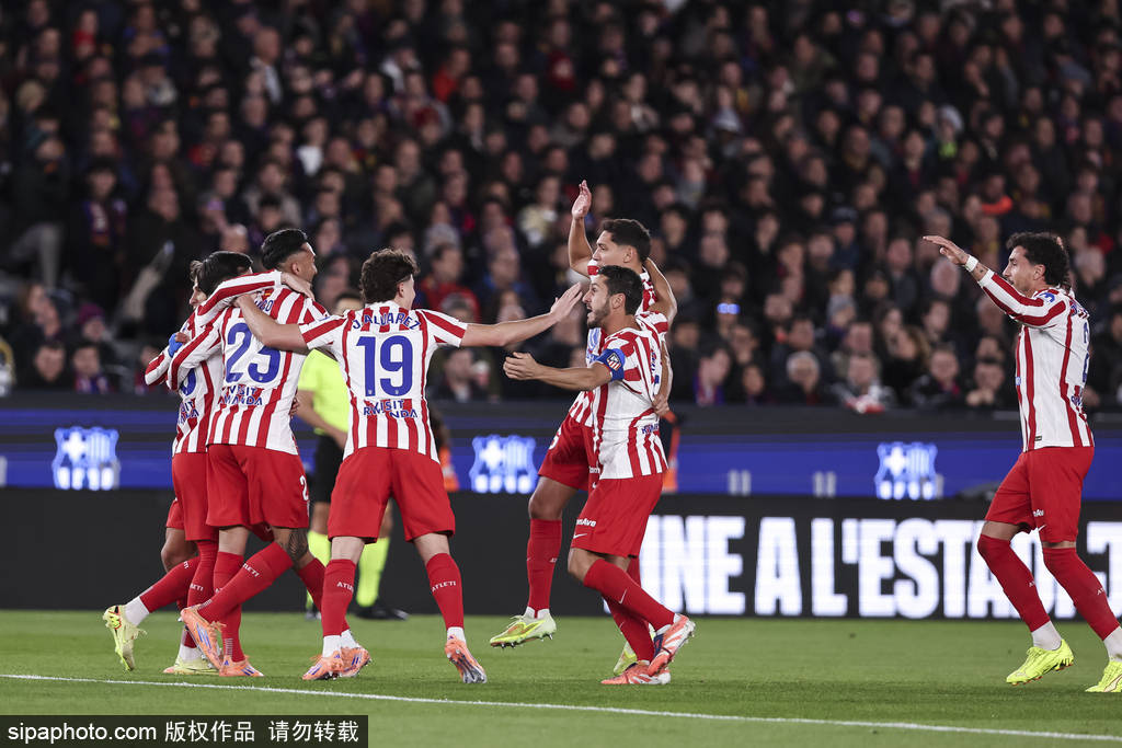 波多黎各 vs 牙买加
_西甲-拉菲尼亚破门奥尔莫建功 莱万丢点巴萨3-1逆转马竞