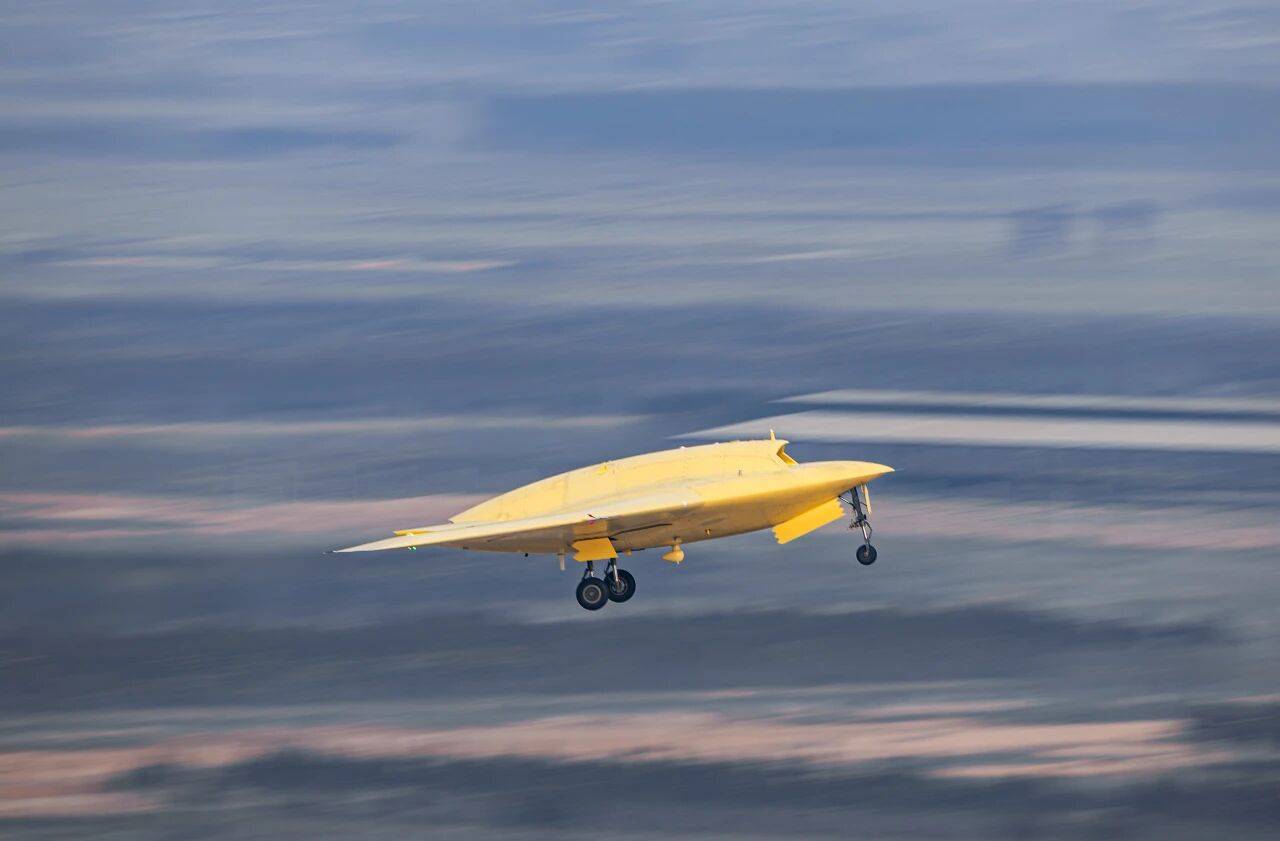 皇冠信用网登3代理申请
_重大突破皇冠信用网登3代理申请
！彩虹-7高空高速隐身无人机成功首飞