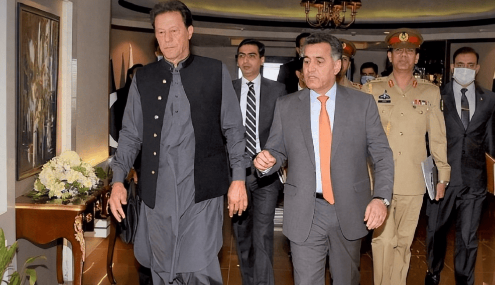 皇冠信用盘哪里申请
_巴基斯坦政坛再起风波!三军总司令手握大权皇冠信用盘哪里申请
,果断对内发动“铁腕清洗”