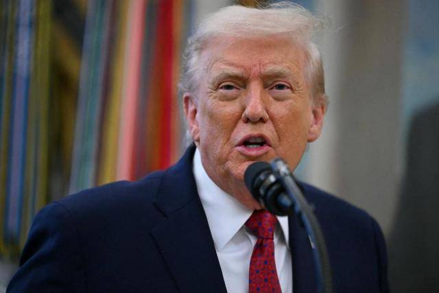 皇冠体育App下载_中国180万桶原油遭殃皇冠体育App下载,特朗普闯下大祸,解放军100枚导弹已就位?