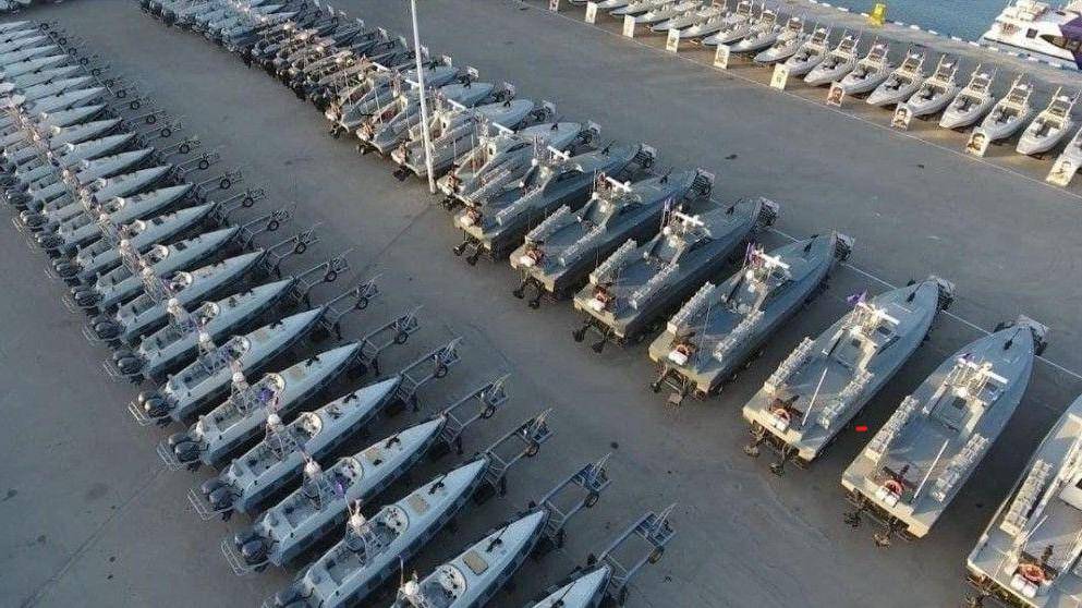 皇冠信用网代理_伊朗两艘潜艇进驻霍尔木兹海峡皇冠信用网代理!特朗普:一支大舰队正驶向伊朗!