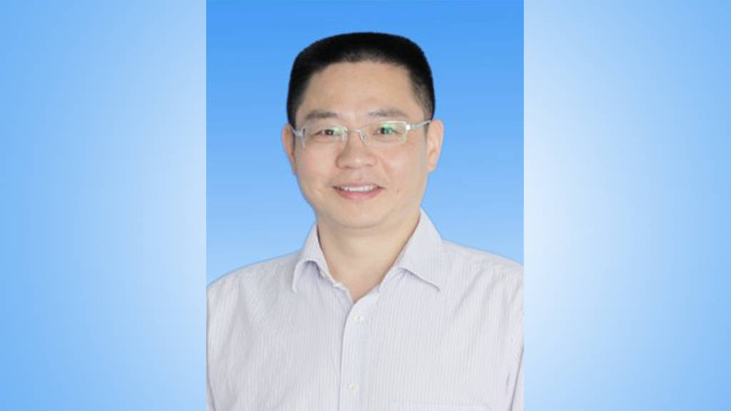 皇冠登一登二登三区别_安徽理工大学党委副书记、常务副校长余玉刚任校党委书记