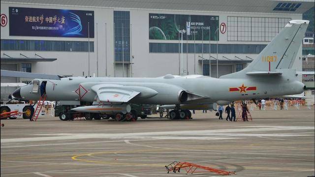 世界杯皇冠信用网代理_美媒:055咸阳舰率队抵达黄岩岛世界杯皇冠信用网代理,战力远超菲律宾海空军总和!