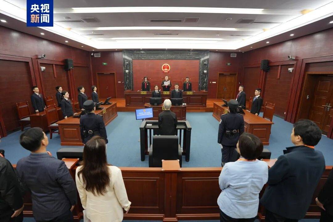 皇冠信用网账号注册_受贿1.17亿余元皇冠信用网账号注册，十四届全国政协人口资源环境委员会原副主任李微微一审被判无期