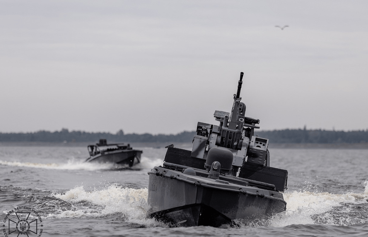 皇冠信用网登2_中国“微型小航母”亮相皇冠信用网登2，乌克兰媒发现不对劲：在做全面战争准备