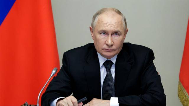 皇冠信用网网址_中美先在第三国谈了皇冠信用网网址!特朗普改主意了:给中国“特殊待遇”